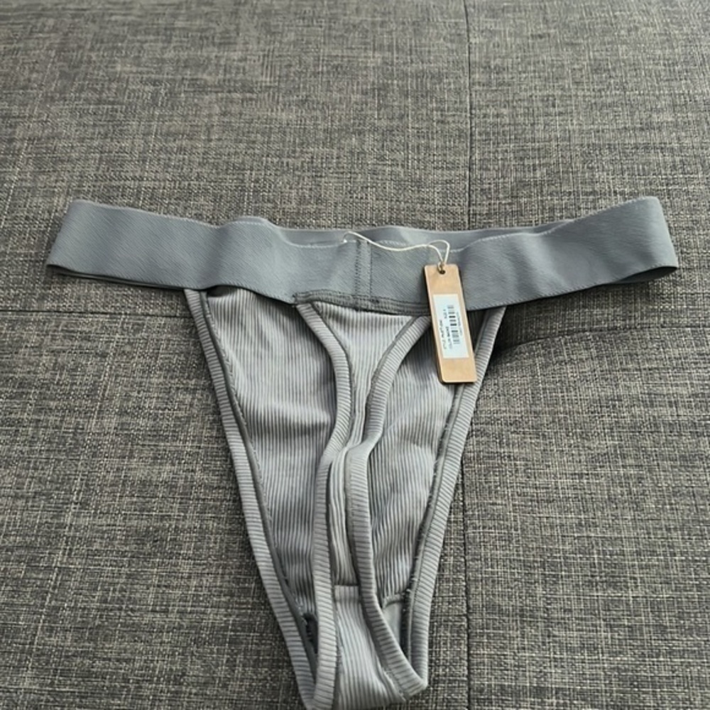 Skims Cotton Rib Thong - Picture 5 of 6